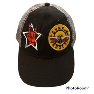 GUNS N ROSES & ROCKSTAR CUSTOMIZED TRUCKER HAT